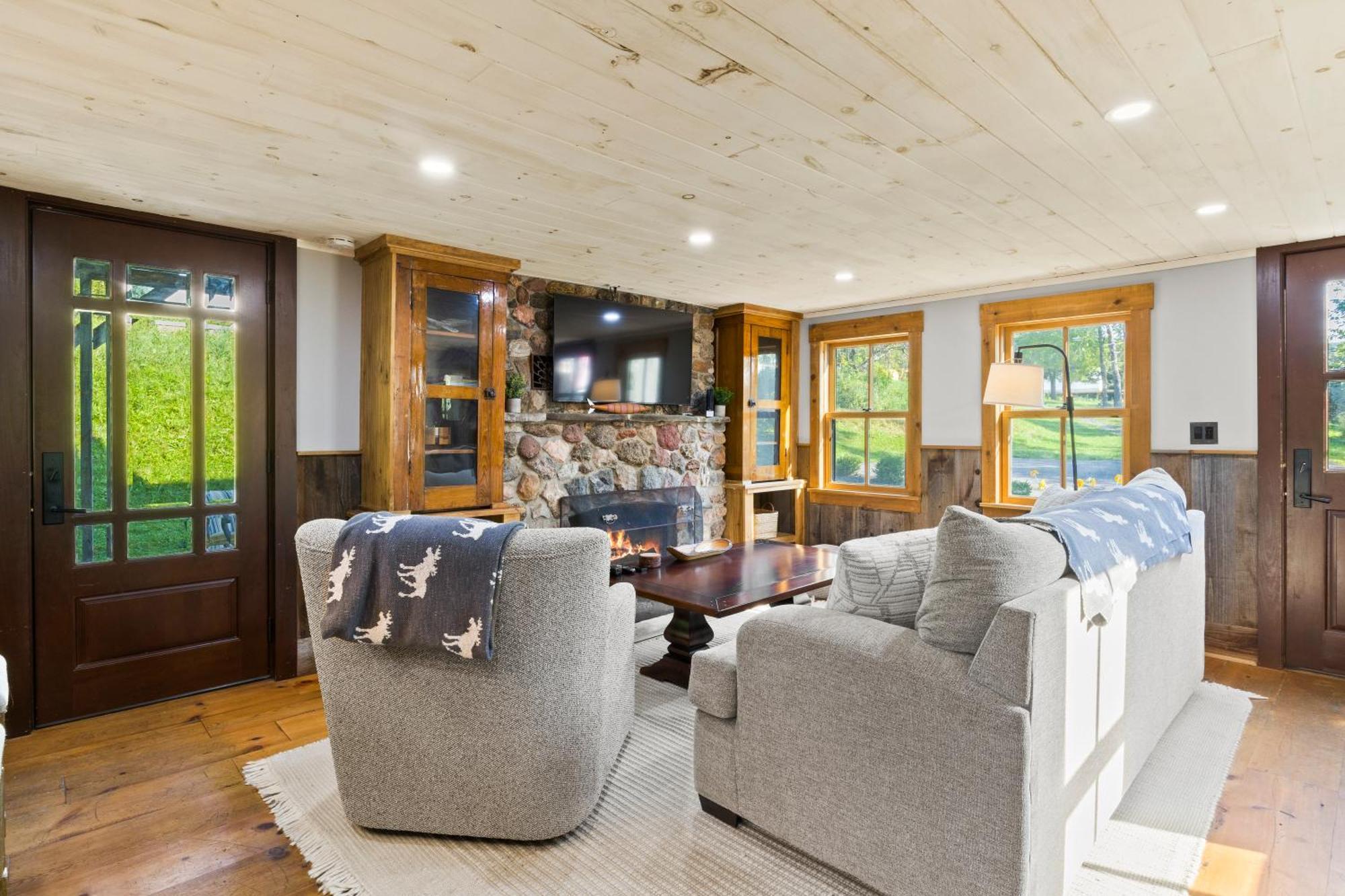 Cozy Two Bedroom Home On Canandaigua Lake Rushville Exterior photo