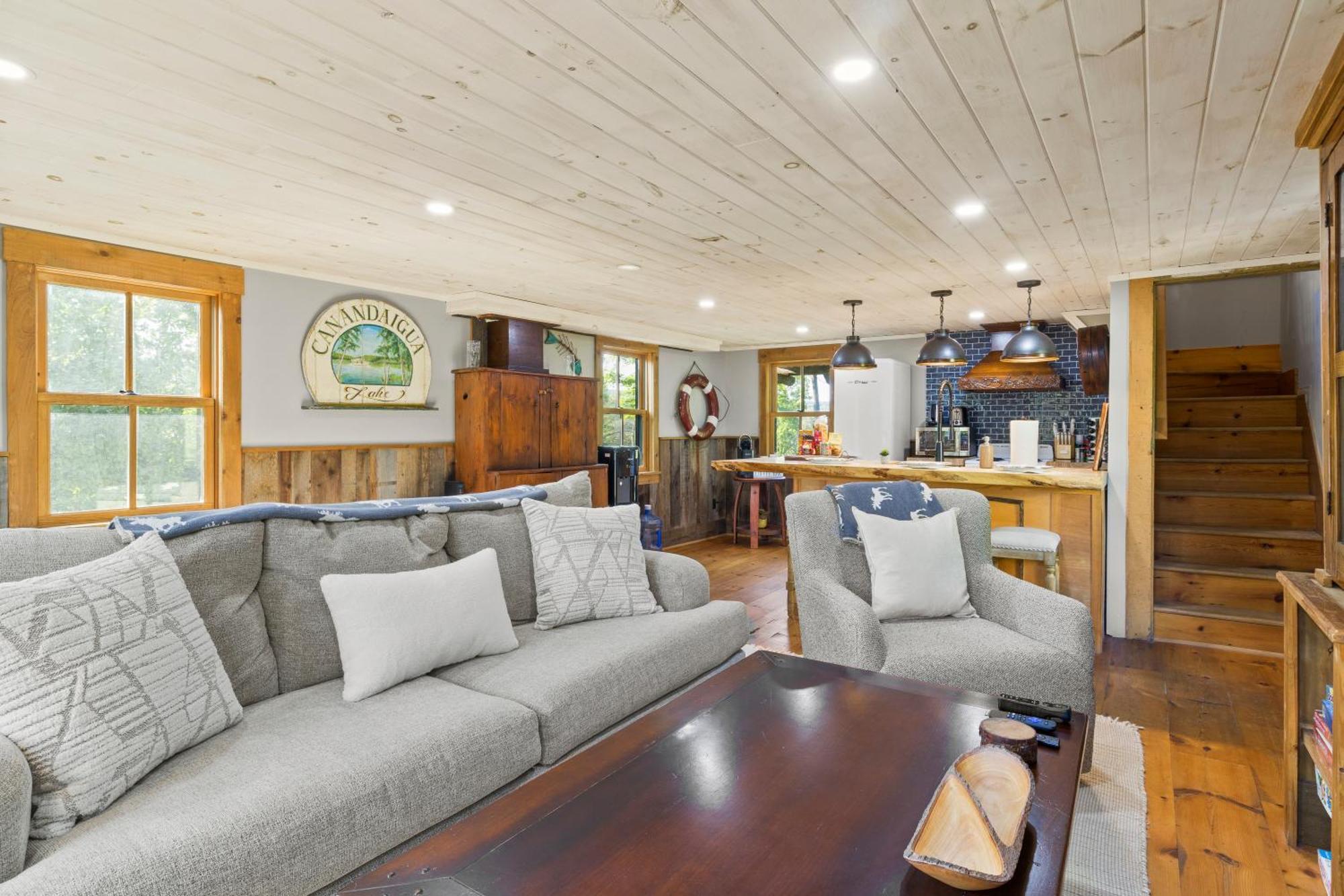 Cozy Two Bedroom Home On Canandaigua Lake Rushville Exterior photo